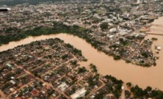 Igreja Universal oferece ajuda aos desabrigados da cheia do Rio Acre