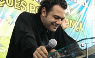 Marco Feliciano desabafa e pede ajuda à igreja evangélica brasileira