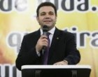 Pastor Marco Feliciano diz que bancada evangélica é formada por “covardes” e queda de popularidade de Dilma Rousseff é ação divina