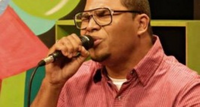 Cantor gospel Cleiton Frack morre afogado em Ilhéus