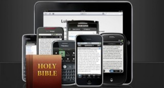 Movimento ateu usa aplicativo da Bíblia para afastar jovens da fé