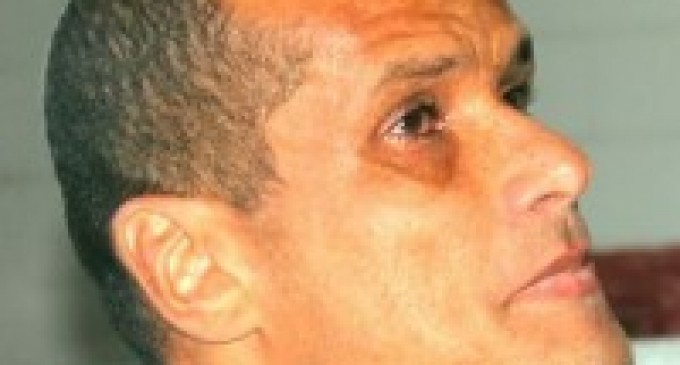 Rivaldo anuncia sua aposentadoria como jogador de futebol e afirma que sua carreira foi “um milagre” de Deus