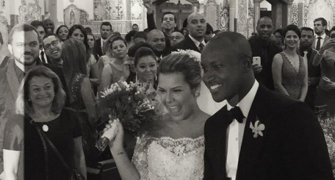 Leonardo Gonçalves canta no casamento de Thiaguinho e Fernanda Souza: “Que o Eterno abençoe o lar de vocês”