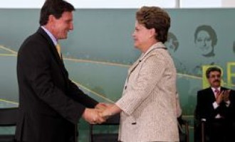 Marcelo Crivella estaria contra o impeachment de Dilma