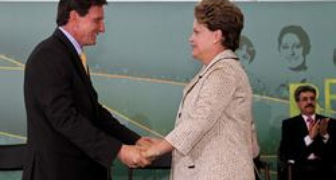 Marcelo Crivella estaria contra o impeachment de Dilma