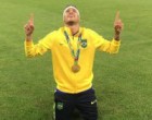 “A Ti toda glória”: foto do agradecimento de Neymar bate recorde de curtidas no Instagram