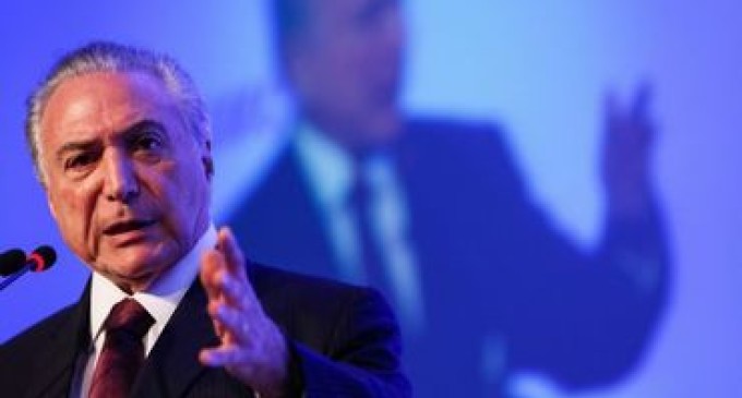 Temer busca apoio de cristãos para reforma da Previdência