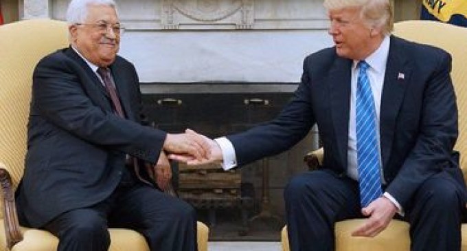 Trump se encontra com líder palestino e promete: “Faremos a paz acontecer”