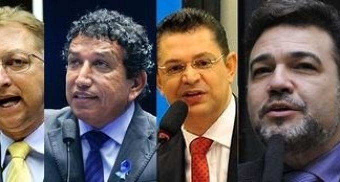 Evangélicos desejam eleger 150 deputados e 15 senadores em 2018