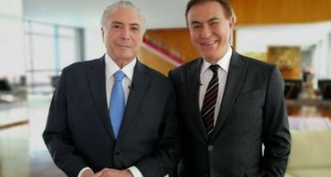 Na TV, Temer nega que seja satanista: “sou vítima de notícias falsas”