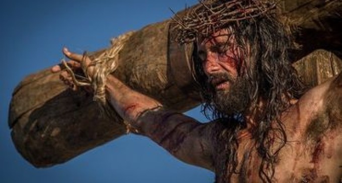 Nova novela bíblica da Record pode ter Rodrigo Santoro como Jesus