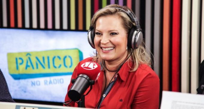 Bolsonaro pode designar a evangélica Joice Hasselmann como líder do governo na Câmara