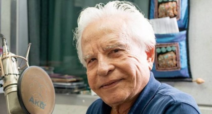 Aos 91 anos, Cid Moreira conta testemunho de fé: “Perdi amigos, dinheiro”