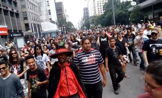 “Se vai ter Jesus, vai ter Satanás nas escolas públicas”, diz líder de marcha