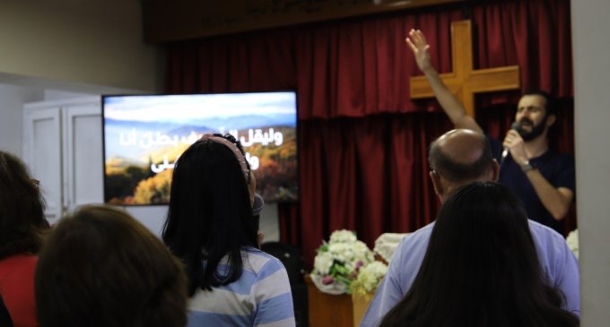 Igreja síria fica sem pastor após a quarentena