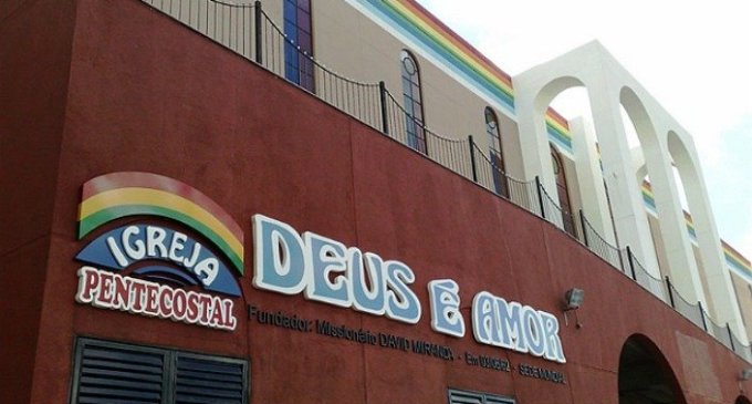 Igreja perde o uso exclusivo da marca “Deus é Amor”