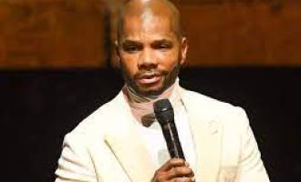 ‘Deus não existe só para nos fazer felizes’, alerta Kirk Franklin