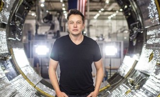 Elon Musk diz concordar com os ensinamentos de Jesus Cristo