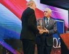 Mike Pence recebe prêmio “Amigos de Sião” por apoiar Israel ao lado de evangélicos