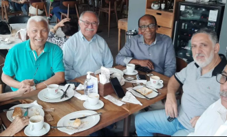 Café de trabalho com a Comissão de Solenidade de posse da Diretoria da Academia Brasileira Teológica